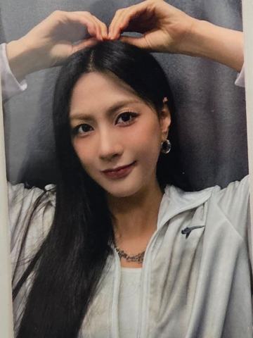 mr线下签售1.0 荣