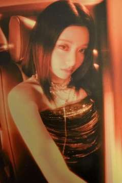 首尔安可场周随机卡 允 ver.A