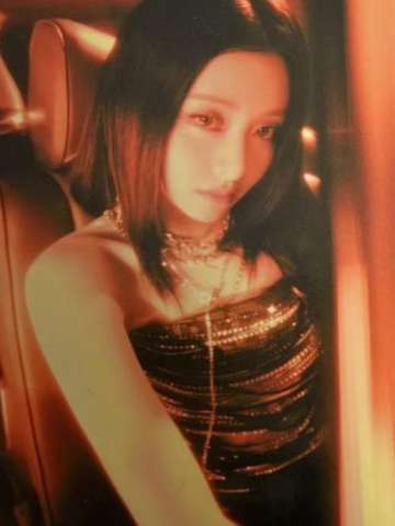 首尔安可场周随机卡 允 ver.A