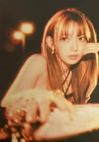 首尔安可场周随机卡 樱 ver.B