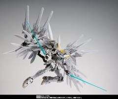 G.F.F.M.C. 飞翼高达 白雪姬 前奏曲-资料图