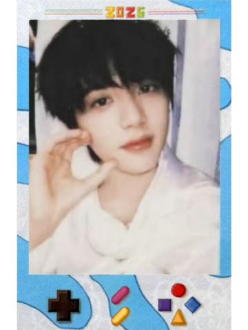 26台历单人款拍立得 子宸ver.B