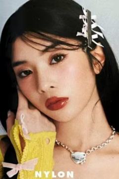 NYLON日本杂志卡 菲