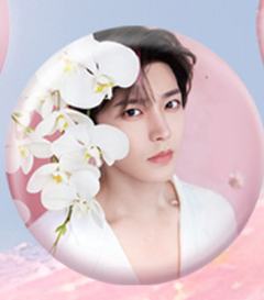 美肤宝代言迷你吧唧 ver.D