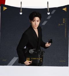 方里2.0代言台历卡册