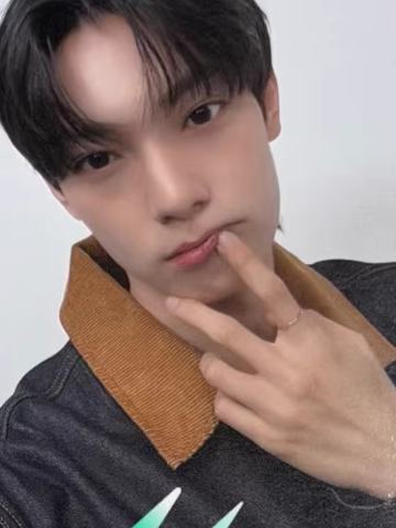 bstage线上签售 ver.B