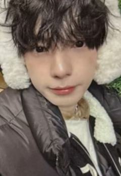 展会场周贴纸卡