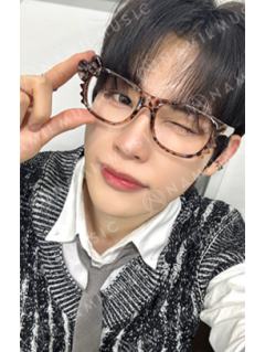 ny线上签售1.0 6 kitty眼镜ver.