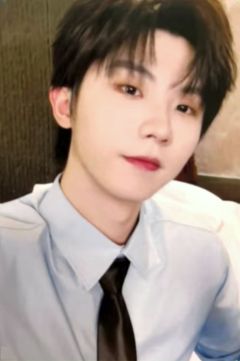 冠军纪念写真单人款小卡1 ver.C