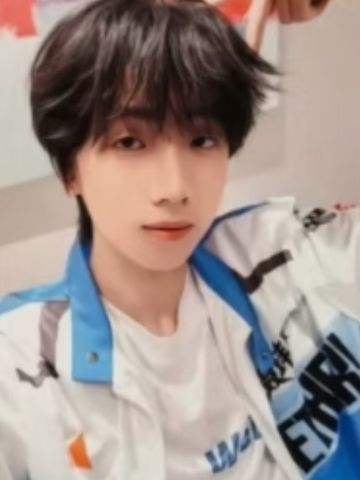 2025夏日运动会小卡 玮辰 ver.B