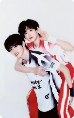 2025夏日运动会双人卡 志鑫奕恒