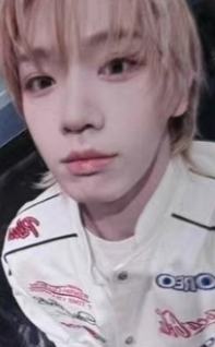 kt签售3.0 博 线上赛车服ver.