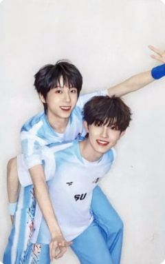 2025夏日运动会双人卡 新皓博文