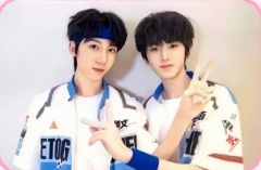 2025夏日运动会双人卡 奇函博文ver,A