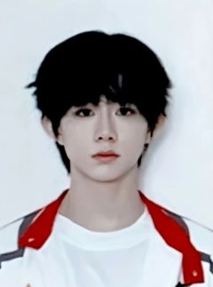 2025夏日运动会证件照 奕恒