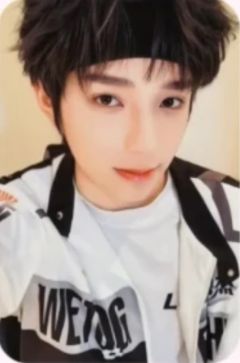 2025夏日运动会小卡 橹杰 ver.B