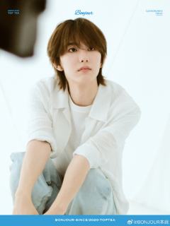 BONJOUR本就代言周边