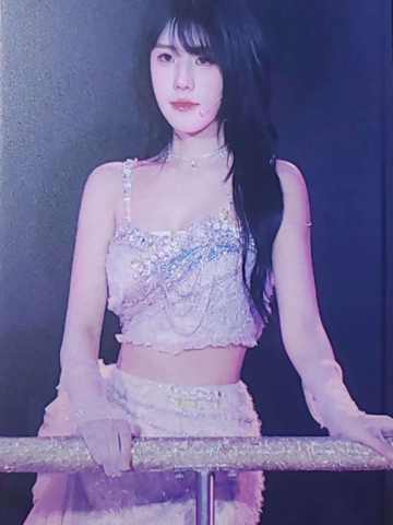 何林燕 2025全团冲刺巡演小卡 ver.C