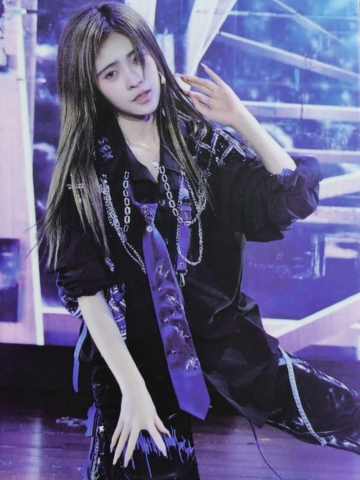 雷薪梦 2025全团冲刺巡演小卡 ver.C