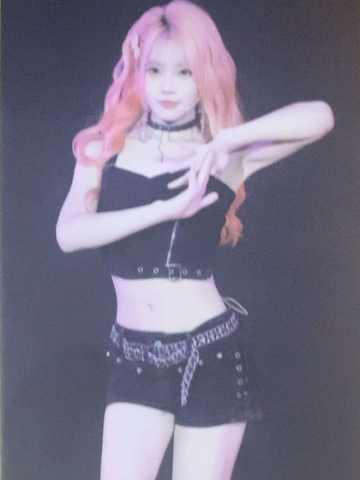 谢珊珊 2025全团冲刺巡演小卡 ver.B