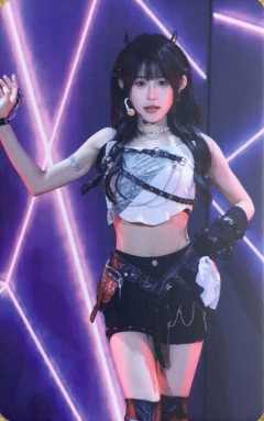 王艺霖 2025全团冲刺巡演小卡 ver.B