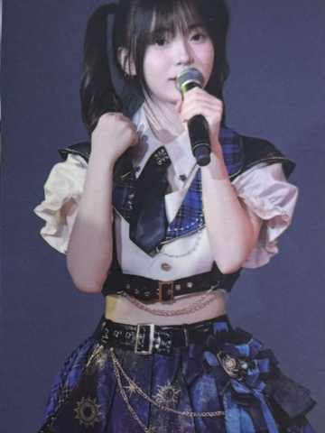 耿钰嘉 2025全团冲刺巡演小卡 ver.B