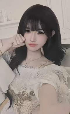 王思予《秋欧》主题小卡 ver.A