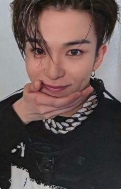 快闪满额场限卡 萨 ver.C