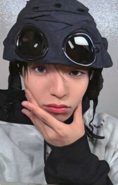 快闪满额场限卡 材 ver.C