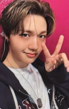 超级通行券 荣 E ver.