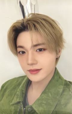 日巡快闪wvs满额 荣