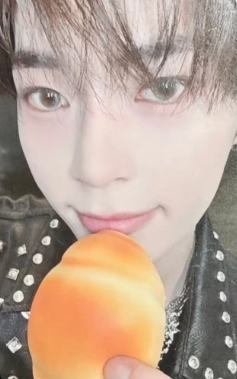 ma签售2 甜甜圈ver.