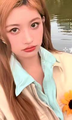 张昕《Blooming Tomorrow》小卡 ver.B