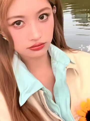 张昕《Blooming Tomorrow》小卡 ver.B