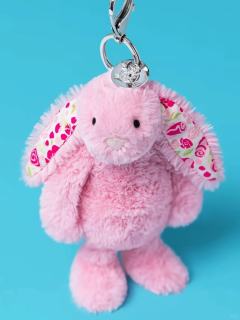 致臻花布芙珞馨邦尼兔挂件-资料图