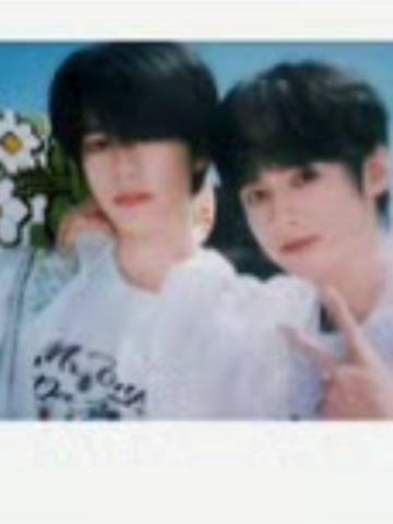 突围合照拍立得 俊臣涵博