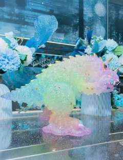 文森特-彩虹棱镜-资料图