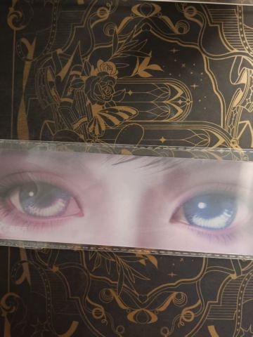 看东方满赠缔默光栅眼睛条-默水玲珑附赠周边