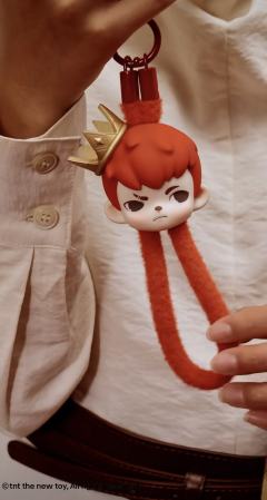 L-娃头手机挂绳-红色-资料图