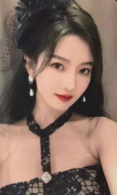 青钰雯《终极殿堂》自拍小卡 ver.A