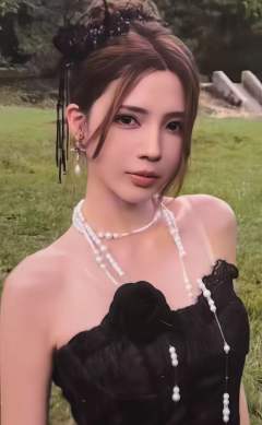 周湘《终极殿堂》自拍小卡 ver.A