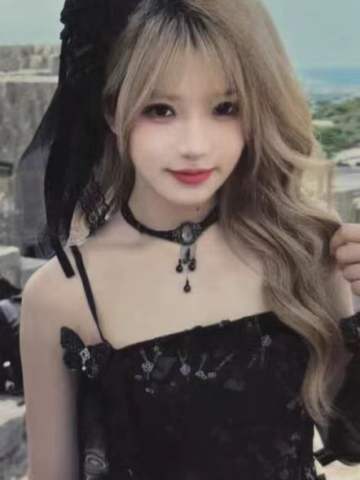 谢珊珊《终极殿堂》自拍小卡 ver.B