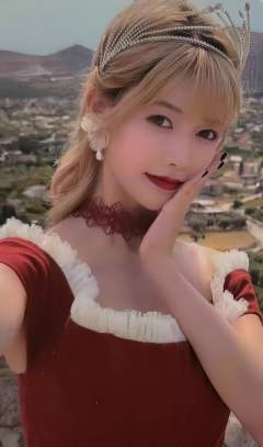 张琼予《终极殿堂》自拍小卡 ver.A