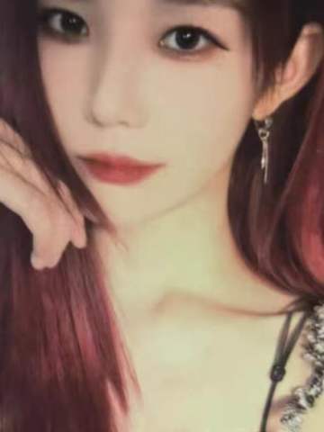 徐楚雯《终极殿堂》自拍小卡 ver.B