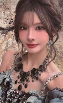 杨冰怡《终极殿堂》自拍小卡 ver.A