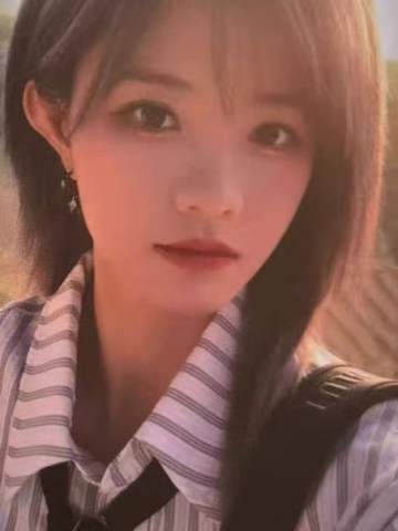 柏欣妤《终极殿堂》自拍小卡 ver.B