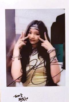 yzy上海签售2.0中签卡 瑜