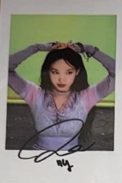 yzy上海签售1.0中签卡 脸