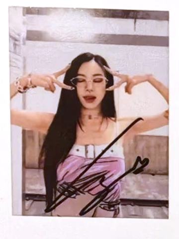 yzy上海签售2.0中签卡 彩