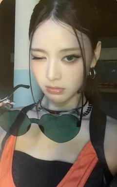 第四周打歌卡 玟